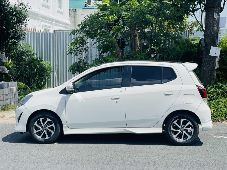 &#128278; Toyota wigo 2018 AT giá 295 triệu