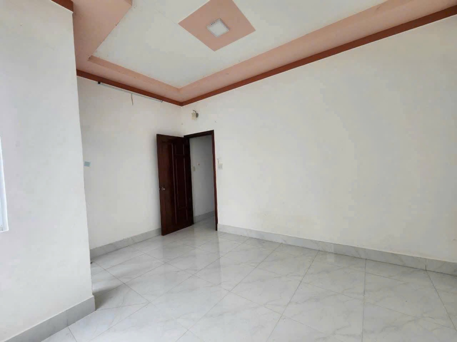 Nhà hẻm 583 đường 30 tháng 4 
