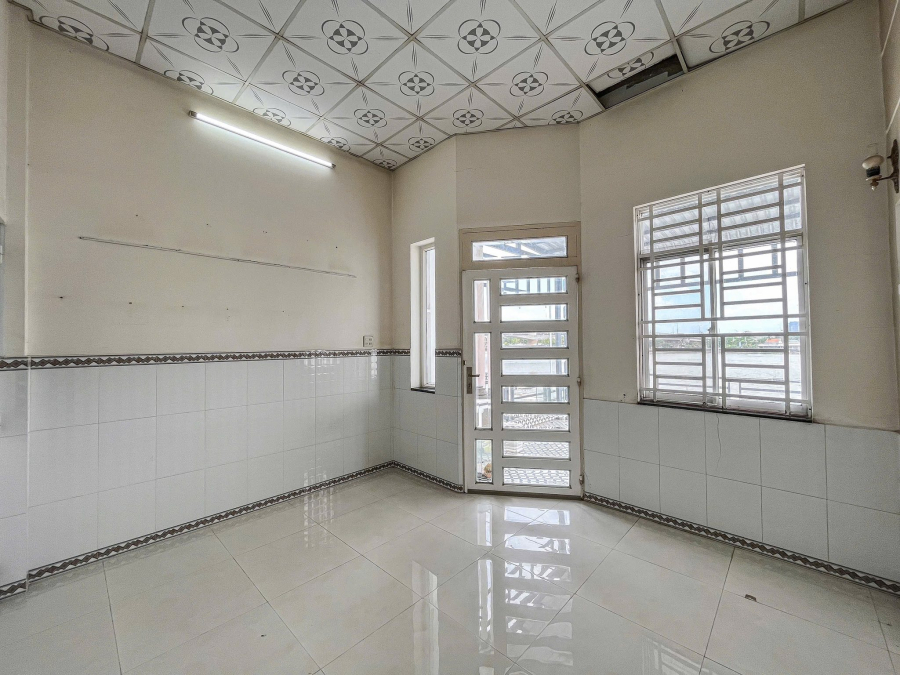 Nhà Mặt Tiền Đường Tầm Vu Lớn