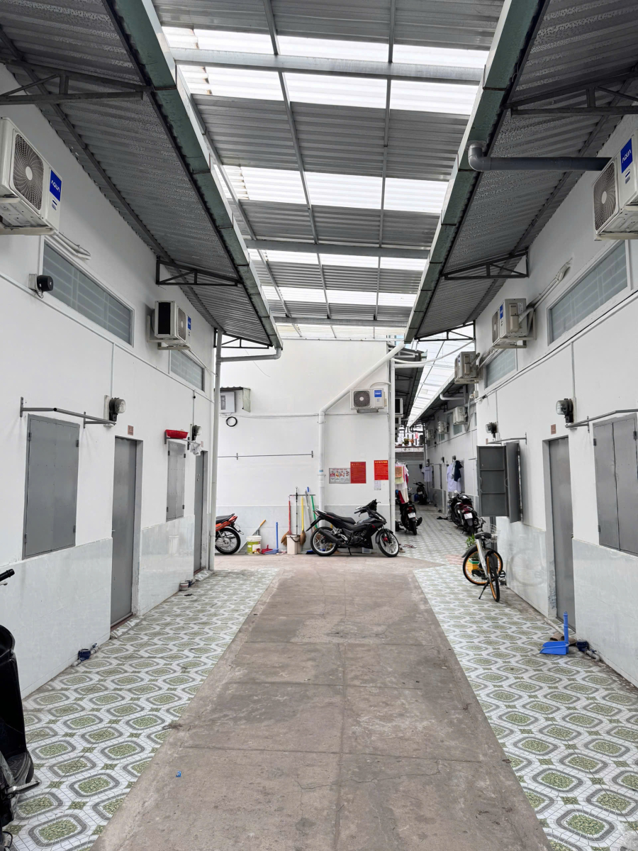 Nhà trọ mặt tiền hẻm 49 Trần Hoàng Na có máy lạnh 2tr3