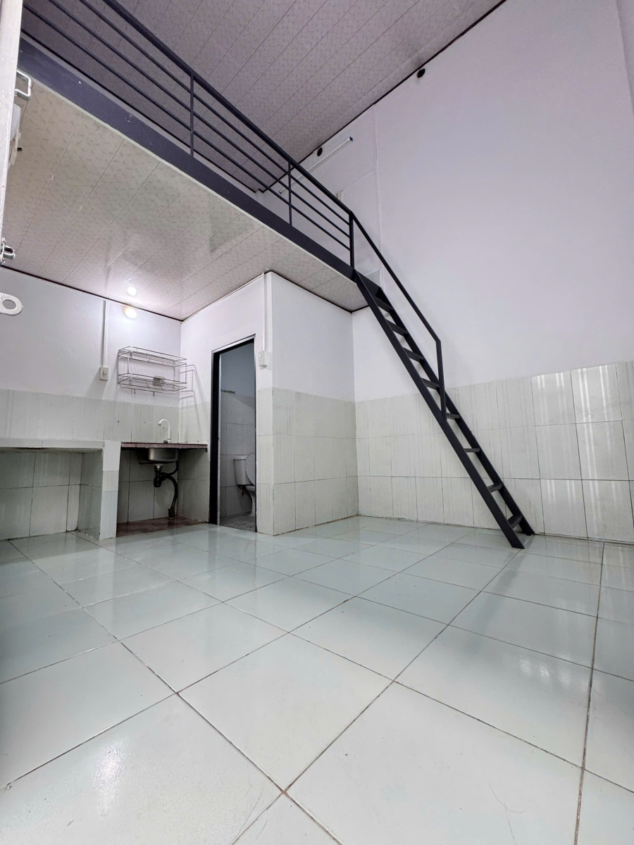 Nhà trọ mặt tiền hẻm 49 Trần Hoàng Na có máy lạnh 2tr3