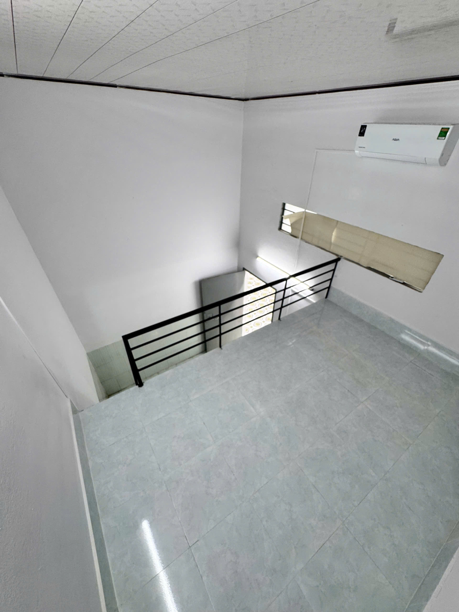 Nhà trọ mặt tiền hẻm 49 Trần Hoàng Na có máy lạnh 2tr3